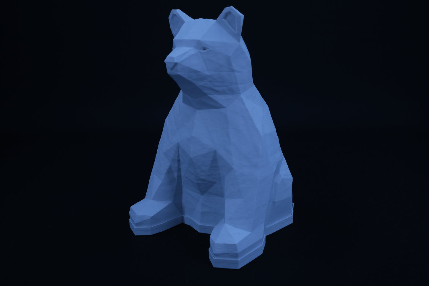 Eisbär Lampe – stilvolle Nachttischlampe mit LED-Funktion