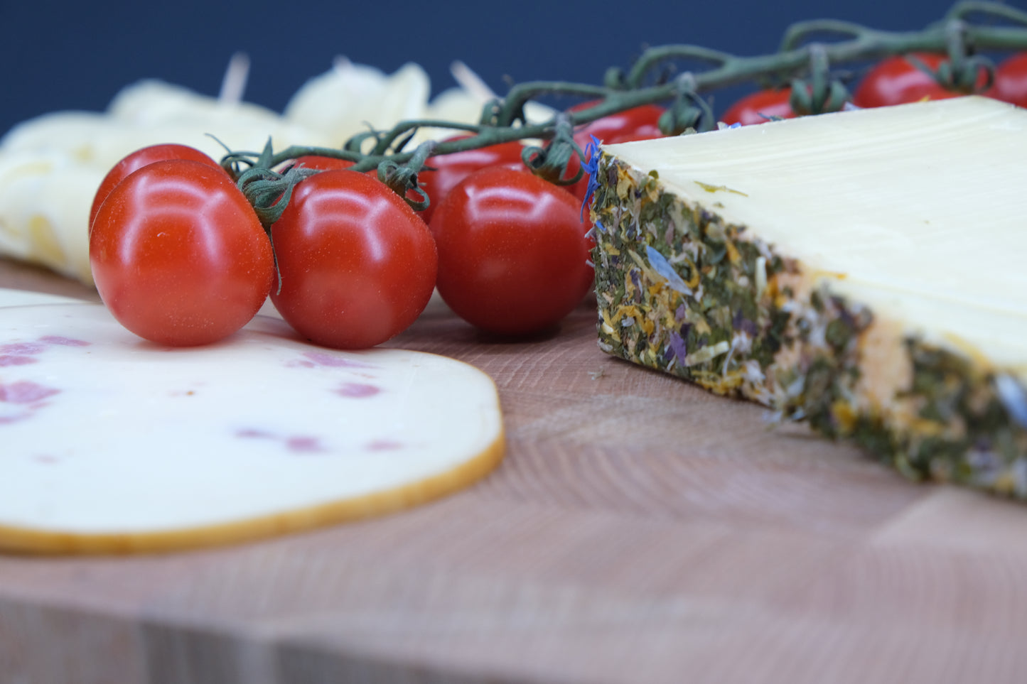 Schneidebrett „Liselotte“ – robustes Hirnholzbrett